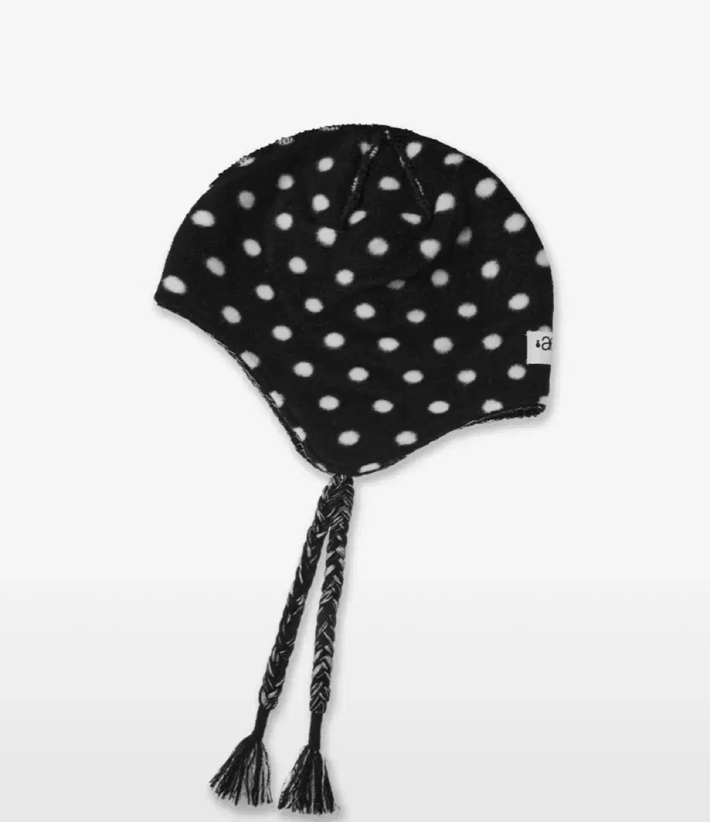 aeaeドットイヤートラップビーニー帽子水玉